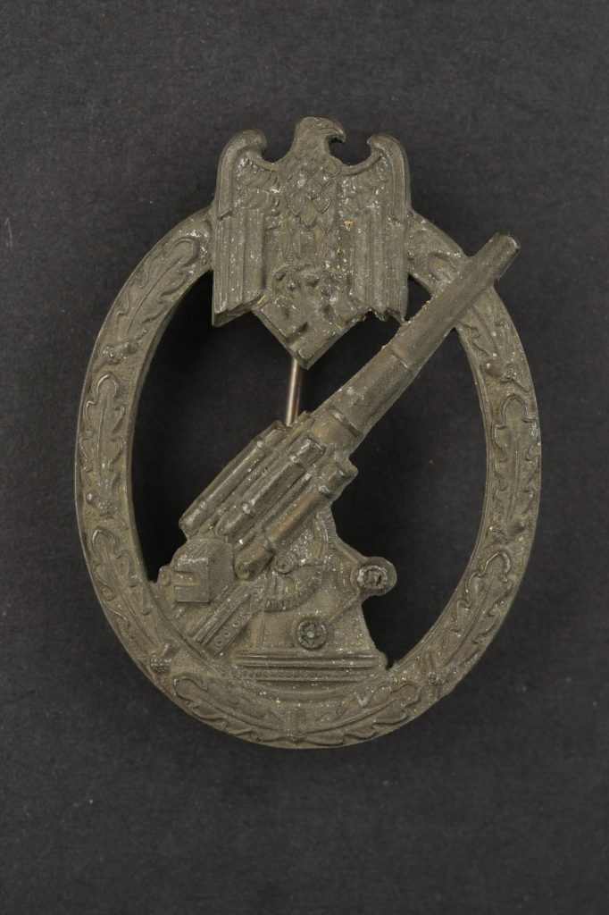 Heeres Flakabzeichen. Army flak badge. | Aiolfi G.b.r.