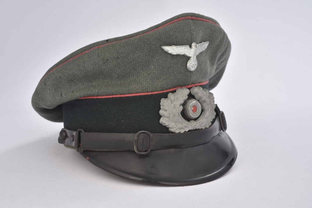 Casquette De Sous Officier Des Troupes Blindées Aiolfi G B R