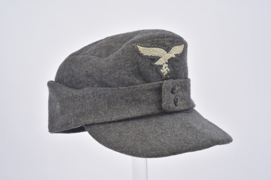 Ancienne casquette militaire allemande style M43 Georg Grote militaria